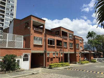 Casa de 5 alcobas en venta en Belen La Palma, Medellín, 140 m² · foto 3 de 15