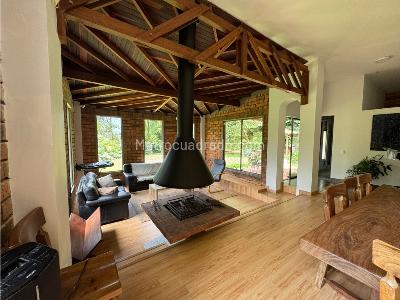 Casa de 5 alcobas en venta en La Doctora, Sabaneta, 1700 m² · foto 7 de 20