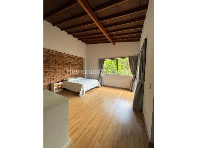 Casa de 5 alcobas en venta en La Doctora, Sabaneta, 1700 m² · foto 15 de 20