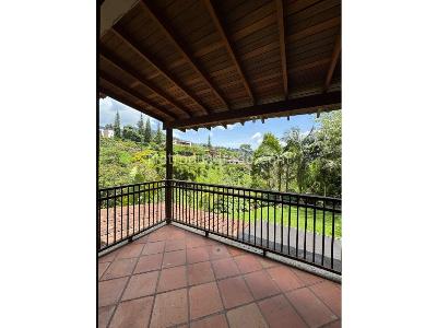 Casa de 5 alcobas en venta en La Doctora, Sabaneta, 1700 m² · foto 16 de 20