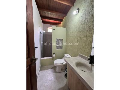 Casa de 5 alcobas en venta en La Doctora, Sabaneta, 1700 m² · foto 20 de 20