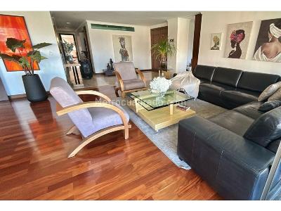 Apartamento de 3 alcobas en venta en El Poblado, Medellín, 280 m² · foto 6 de 20