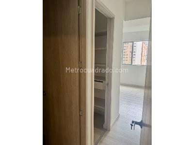 Apartamento de 3 alcobas en venta en Ciudad Del Rio, Medellín, 138 m² · foto 10 de 20