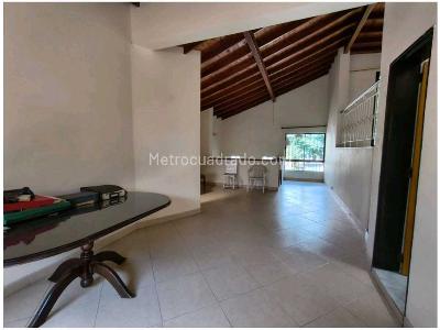 Apartamento en venta en Florida Nueva, Medellín · foto 6 de 18