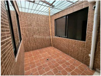 Apartamento en venta en Florida Nueva, Medellín · foto 12 de 18