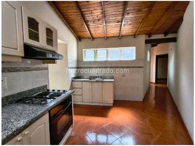 Apartamento en venta en Florida Nueva, Medellín · foto 2 de 18