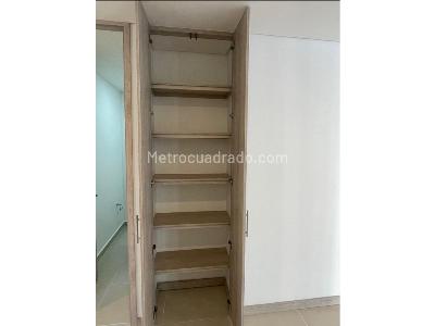 Apartamento de 2 alcobas en venta en Loma De Los Mesa, Envigado, 98 m² · foto 11 de 13