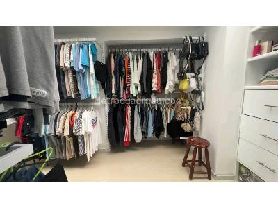 Casa de 3 alcobas en venta en El Dorado, Envigado, 200 m² · foto 11 de 20