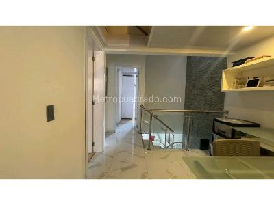 Casa de 3 alcobas en venta en El Dorado, Envigado, 200 m² · foto 13 de 20