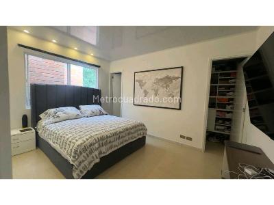 Casa de 3 alcobas en venta en El Dorado, Envigado, 200 m² · foto 15 de 20