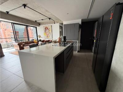 Apartamento de 2 alcobas en venta en El Poblado Milla De Oro, Medellín, 125 m² · foto 10 de 20