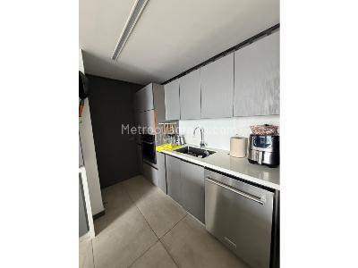 Apartamento de 2 alcobas en venta en El Poblado Milla De Oro, Medellín, 125 m² · foto 11 de 20