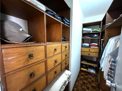 Apartamento de 4 alcobas en venta en Centro La Candelaria, Medellín, 202 m² · foto 6 de 14