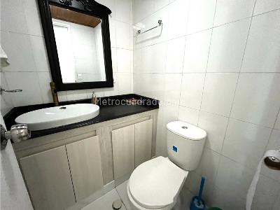 Apartamento de 4 alcobas en venta en Centro La Candelaria, Medellín, 202 m² · foto 7 de 14
