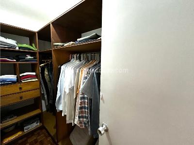 Apartamento de 4 alcobas en venta en Centro La Candelaria, Medellín, 202 m² · foto 11 de 14