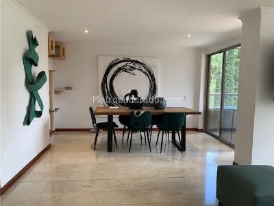 Apartamento de 3 alcobas en venta en Los Balsos, Medellín, 153 m² · foto 2 de 20