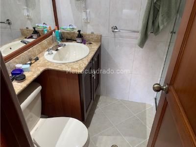 Apartamento de 3 alcobas en venta en Los Balsos, Medellín, 153 m² · foto 14 de 20