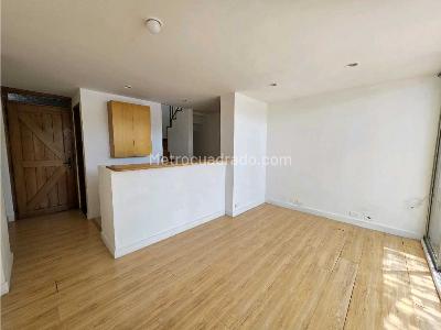 Apartamento en venta en La Aguacatala, Medellín · foto 2 de 16