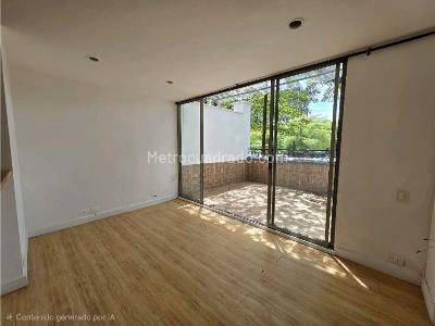 Apartamento en venta en La Aguacatala, Medellín · foto 4 de 16