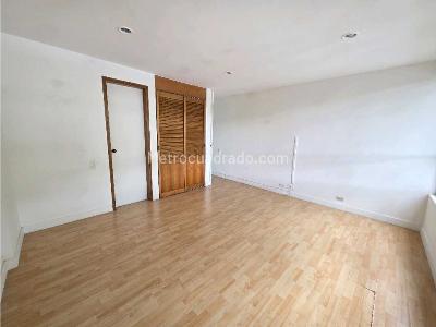 Apartamento en venta en La Aguacatala, Medellín · foto 11 de 16