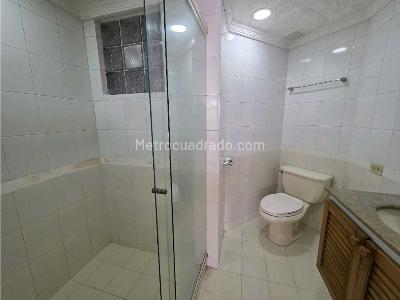 Apartamento en venta en La Aguacatala, Medellín · foto 12 de 16