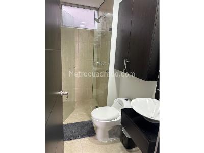Apartamento en venta en El Poblado, Medellín · foto 8 de 10
