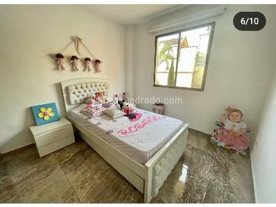 Apartamento de 4 alcobas en venta en Los Alcazares, Sabaneta, 221 m² · foto 6 de 9