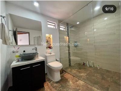 Apartamento de 4 alcobas en venta en Los Alcazares, Sabaneta, 221 m² · foto 7 de 9