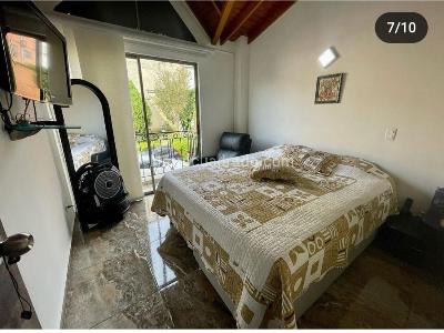 Apartamento de 4 alcobas en venta en Los Alcazares, Sabaneta, 221 m² · foto 8 de 9