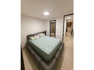 Apartamento de 3 alcobas en venta en San Jose, Sabaneta, 98 m² · foto 15 de 17