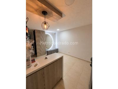 Apartaestudio en venta en Santa Maria, Itagüí, 57 m² · foto 13 de 14