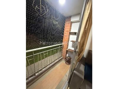 Apartaestudio en venta en Santa Maria, Itagüí, 57 m² · foto 2 de 14