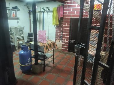 Casa en venta en El Carmelo, Itagüí · foto 11 de 15