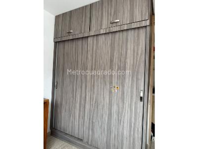 Apartamento de 2 alcobas en venta en El Guayabo, Itagüí, 57 m² · foto 12 de 14