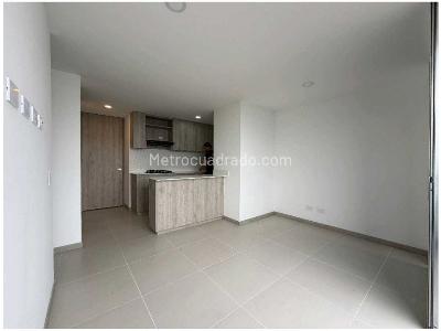 Apartamento en venta en Parque, Itagüí · foto 6 de 14