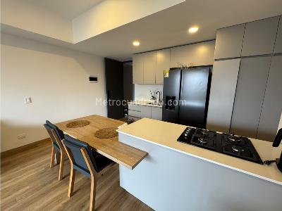 Apartamento en venta en Loma Del Barro, Envigado · foto 3 de 13
