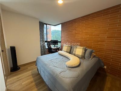 Apartamento en venta en Loma Del Barro, Envigado · foto 9 de 13