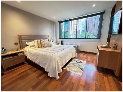 Apartamento de 3 alcobas en venta en Loma De Los Balsos, Medellín, 132 m² · foto 11 de 20