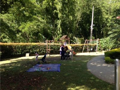 Apartamento de 3 alcobas en venta en Loma De Los Balsos, Medellín, 132 m² · foto 14 de 20