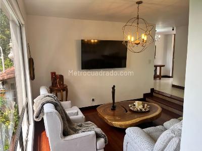 Casa de 5 alcobas en venta en El Poblado, Medellín, 470 m² · foto 5 de 20