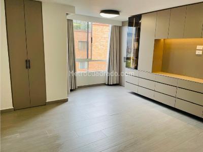 Apartamento de 3 alcobas en venta en El Poblado, Medellín, 150 m² · foto 8 de 15