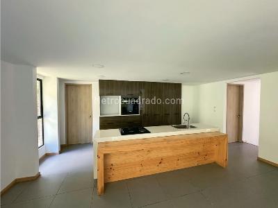 Casa de 4 alcobas en venta en Escobero, Envigado, 330 m² · foto 7 de 20