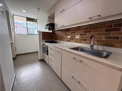 Apartamento en venta en San Diego, Medellín · foto 6 de 19