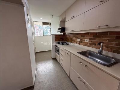 Apartamento en venta en San Diego, Medellín · foto 7 de 19