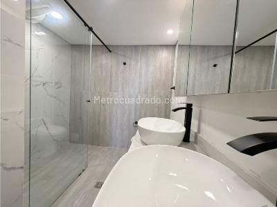 Apartamento en venta en Laureles, Medellín · foto 12 de 18