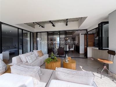 Apartamento de 3 alcobas en venta en Loma De Las Brujas, Envigado, 147 m² · foto 11 de 20