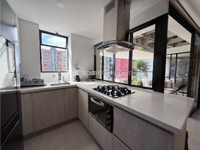 Apartamento de 3 alcobas en venta en Loma De Las Brujas, Envigado, 147 m² · foto 12 de 20