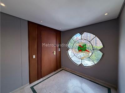 Apartamento de 3 alcobas en venta en Loma De Los Parra, Medellín, 215 m² · foto 12 de 20