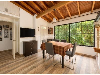 Casa de 5 alcobas en venta en Calasanz, Medellín, 186 m² · foto 16 de 19