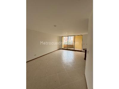 Apartamento de 3 alcobas en venta en Holanda, Sabaneta, 93 m² · foto 2 de 15